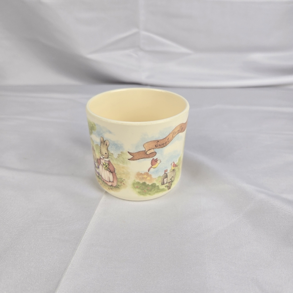 Vintage Peter Rabbit Mug - Picture 3 of 9
